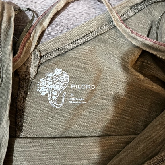 PILCRO BY ANTHROPOLOGIE Ruffle Open Back Long Sleeve Tee - Moss - Picture 6 of 9